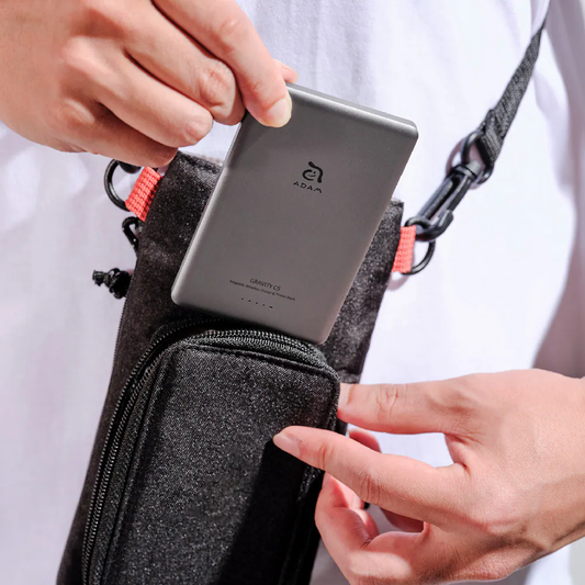 ADAM Gravity C5 5,000 mAh Magnetic Wireless battery-Grey