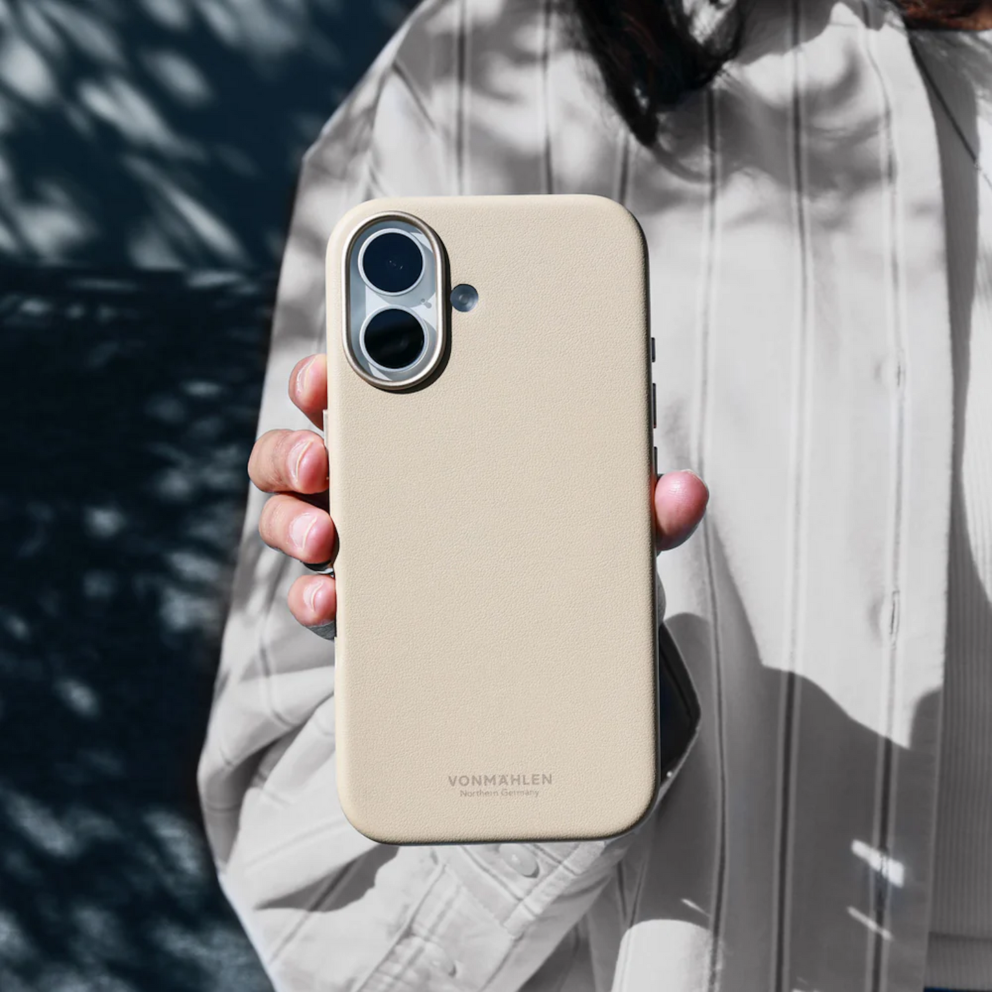 VONMAHLEN Like Leather Case iPhone 17 - Cream