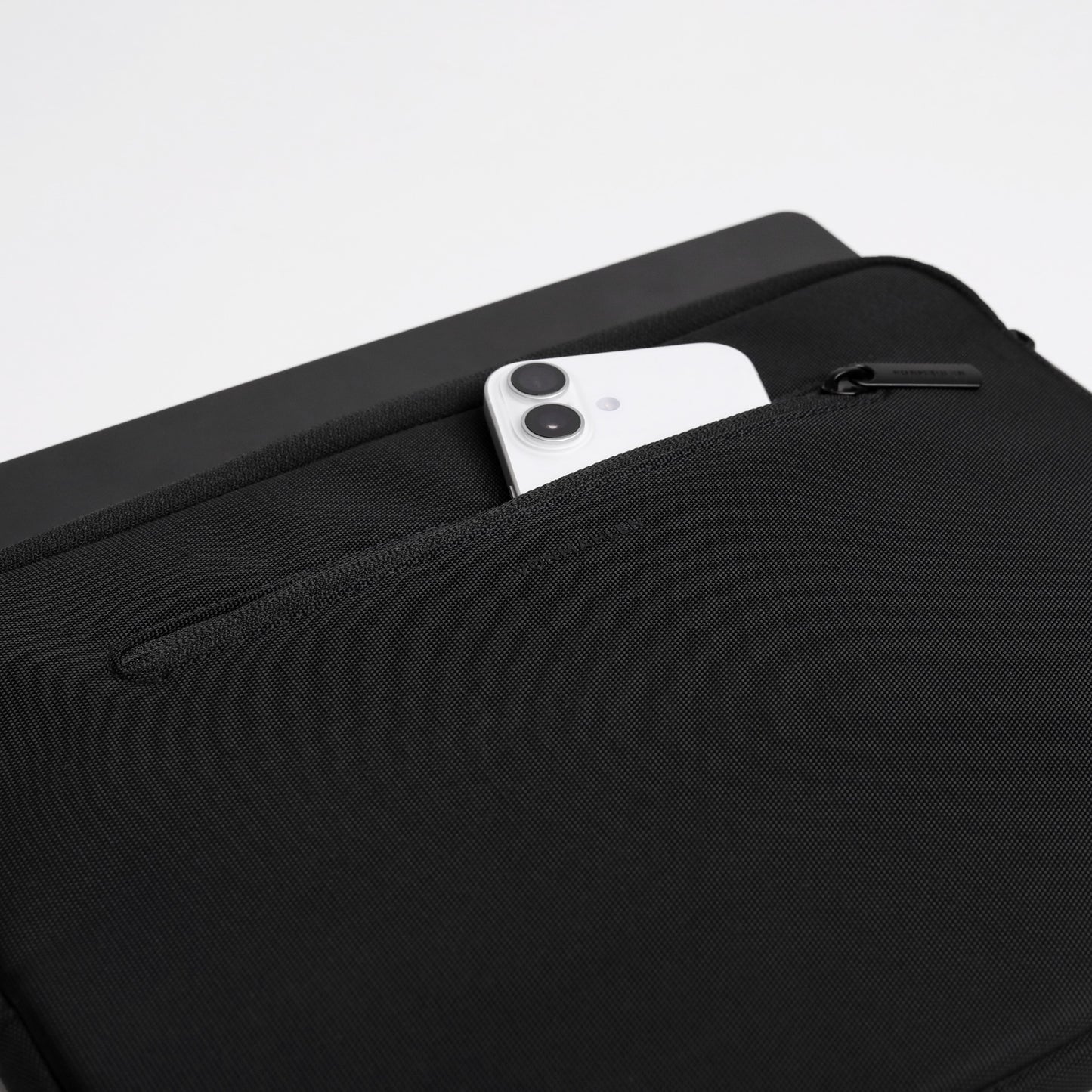 VONMAHLEN Soft Sleeve for MacBook Pro 14" - Black