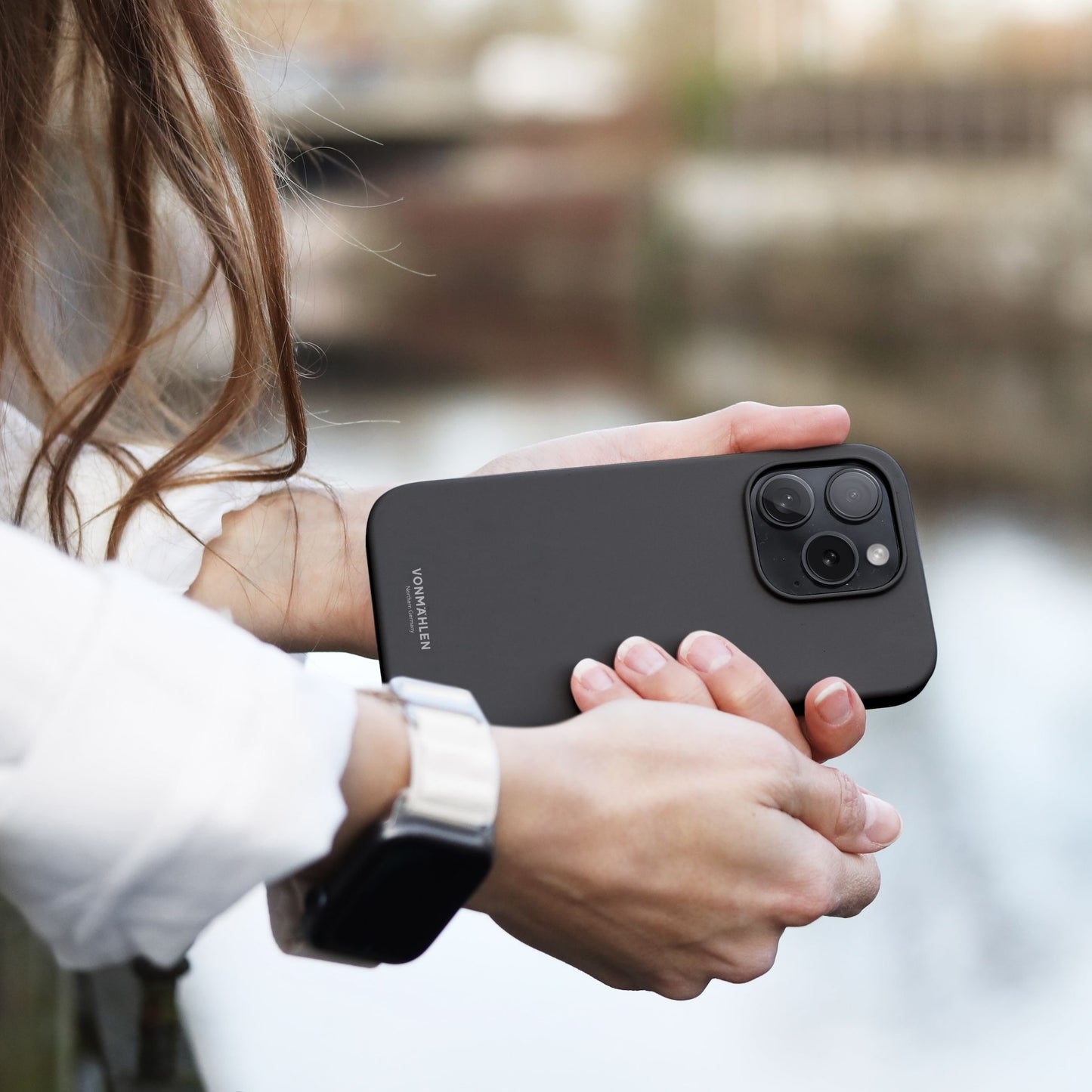 VONMAHLEN Eco Silicone Case - iPhone 14 - Black