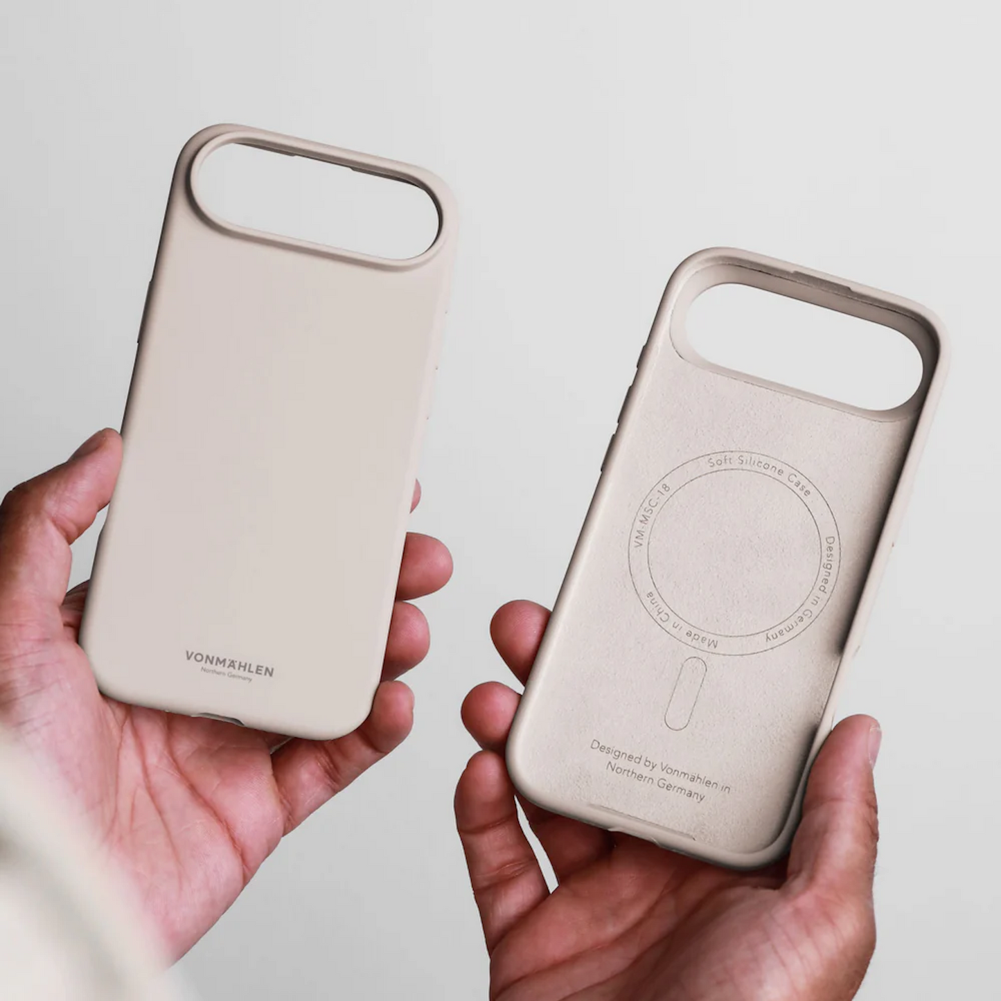 VONMAHLEN Soft Silicone Case iPhone 17 Air Cream