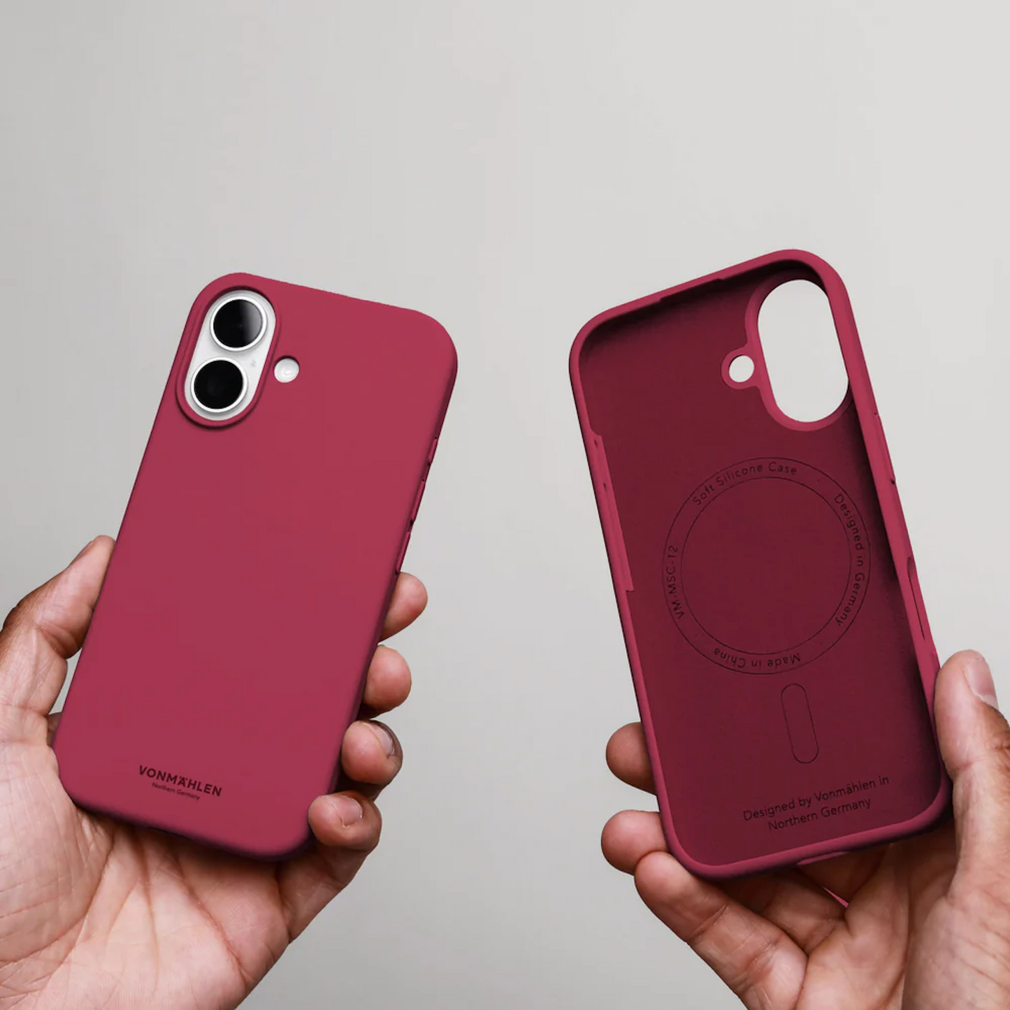 VONMAHLEN Soft Silicone Case iPhone 17 - Dark Red