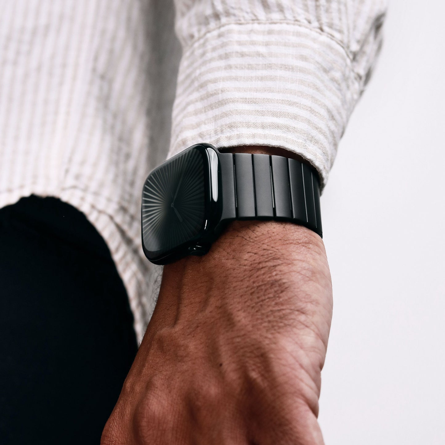 Link_Bracelet_Pro_Titanium_44 | 45 | 46|49mm_One Size_Black