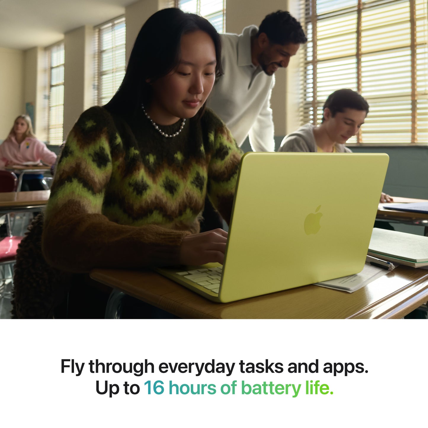 MacBook_13-in_A18_Pro_Blush_PDP_Image_Position_4__en-WW