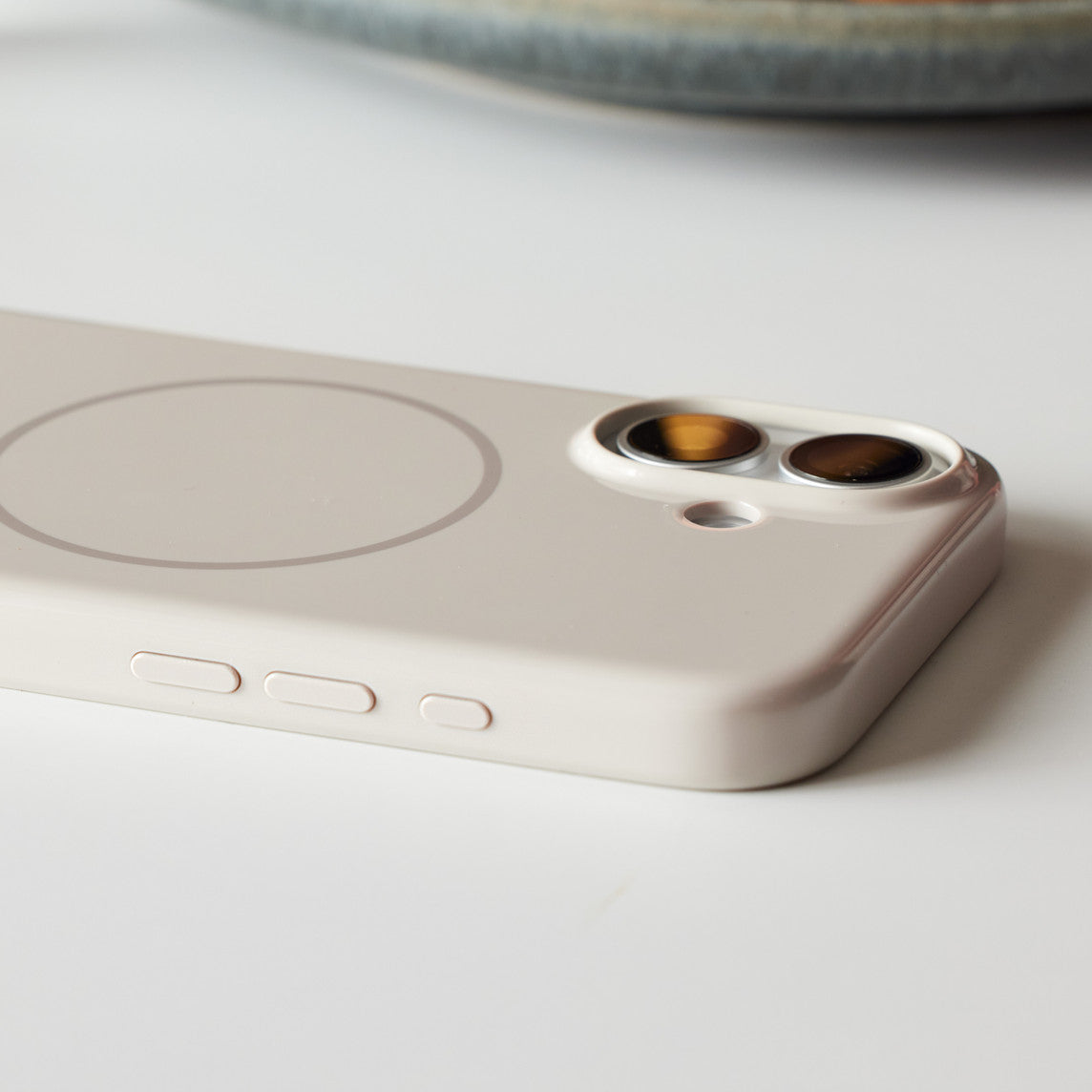 Beats iPhone 16 Case MagSafe -Summit Stone